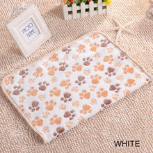 Load image into Gallery viewer, Coral velvet paw print blanket cat and dog
